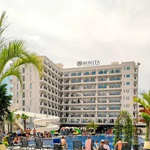  Hotel apartamentowy Coastline Luxury